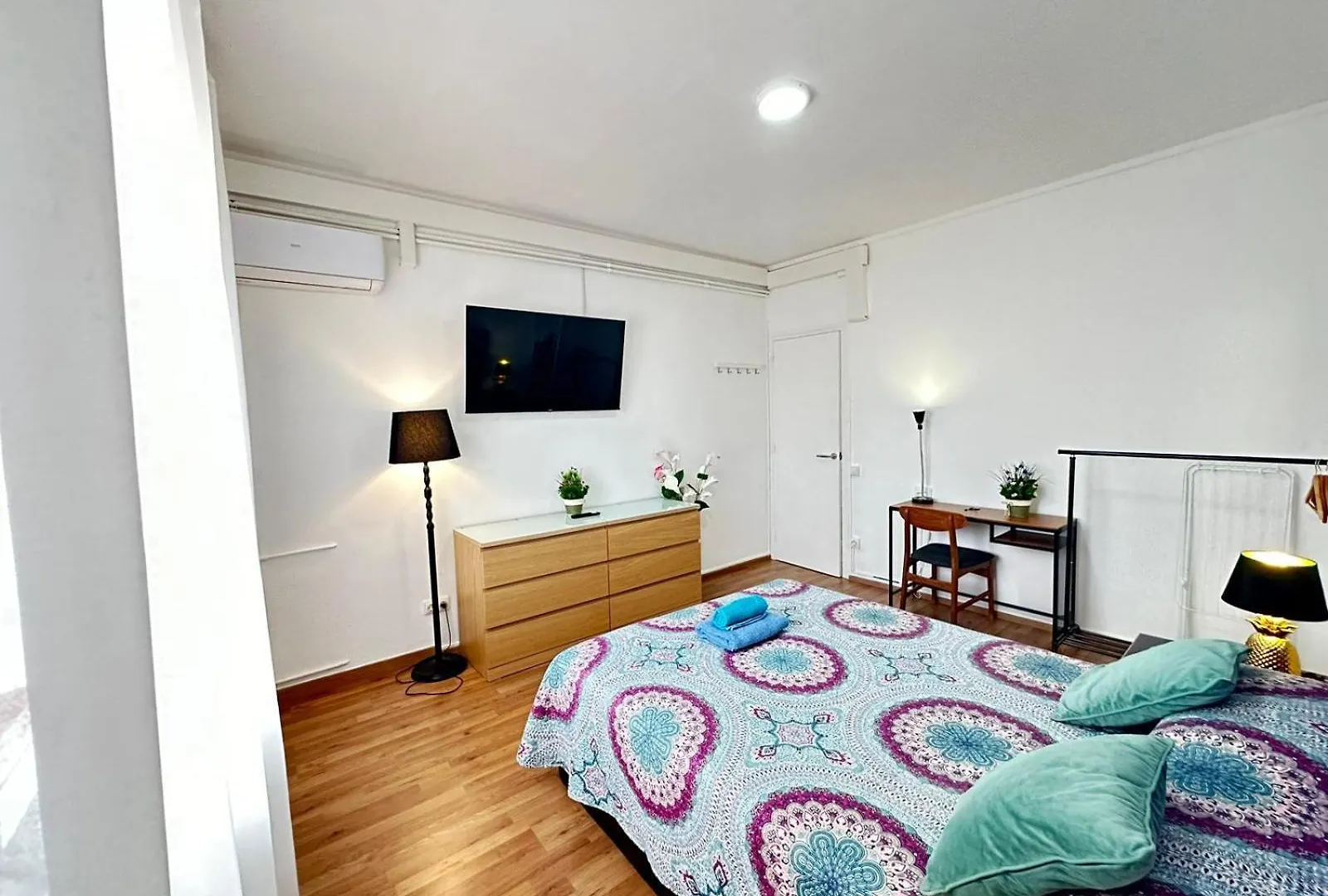 公寓式酒店 Habitaciones En La Calle Rambla 巴塞罗那 西班牙
